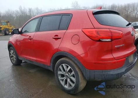 2015 Kia Sportage Lx z USA, uszkodzony, nr VIN KNDPBCAC2F7698808